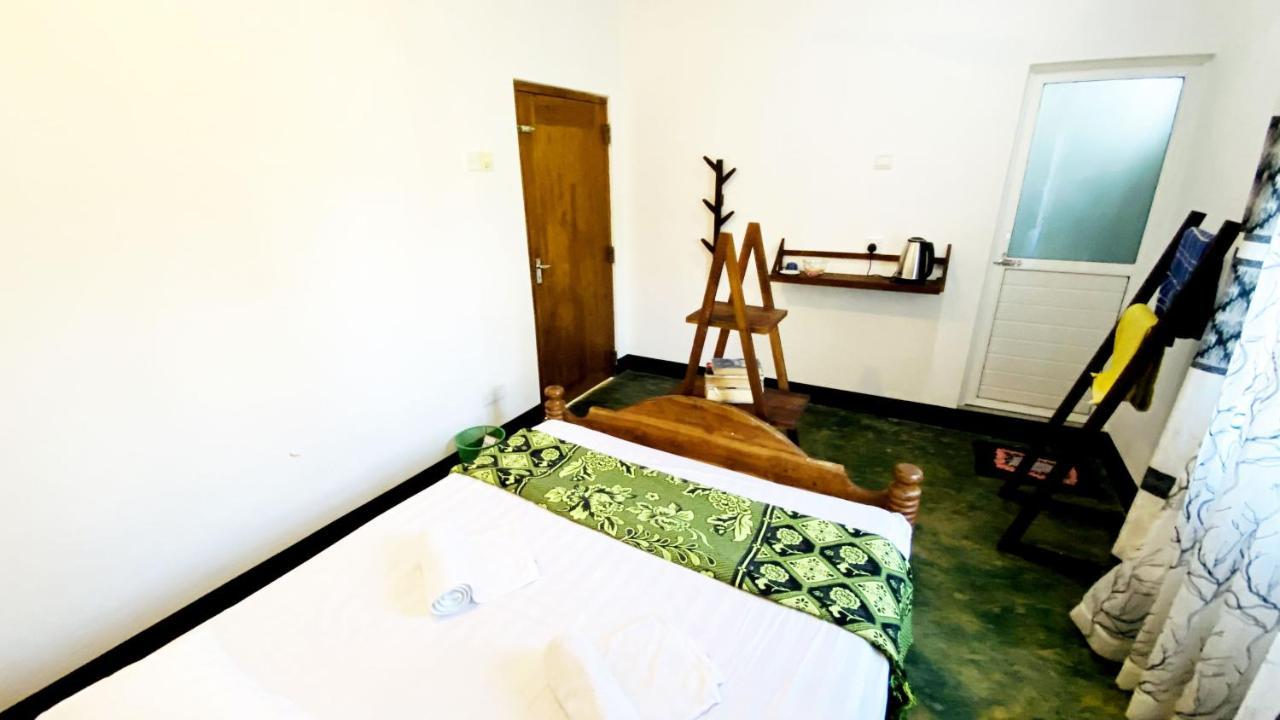 Madiha Surf House Lanka Matara Exterior foto